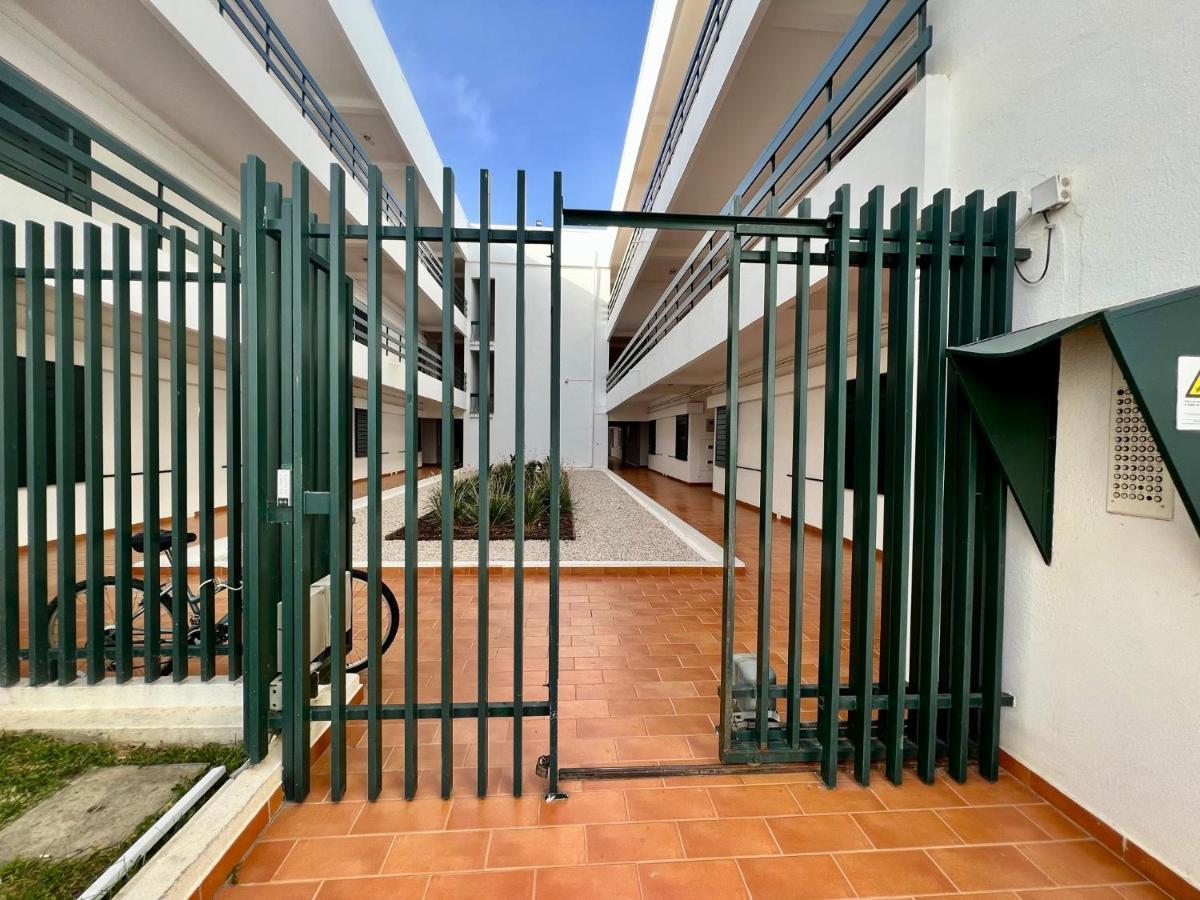 Vilamoura Central 4 With Pool By Homing Екстериор снимка